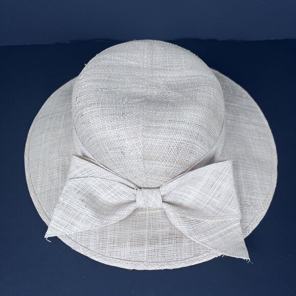Lord & Taylor Accessories - Vintage Lord & Taylor Womens Woven Wide Brim Straw Hat
